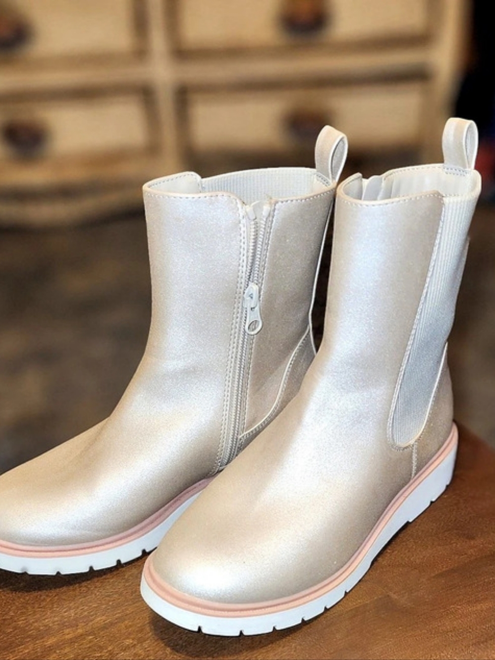 art class Metallic Ankle Boots